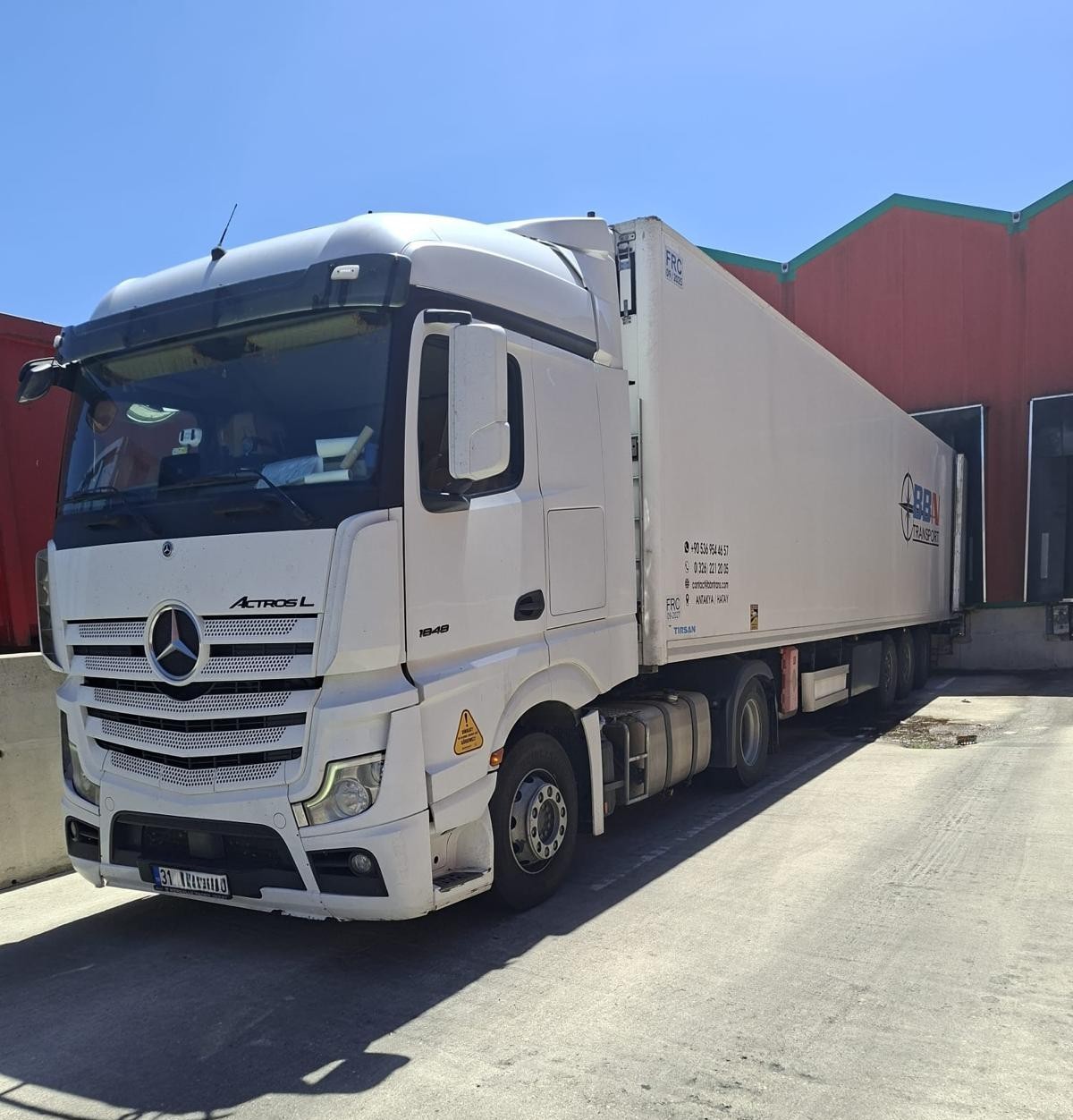 Completed Poland to France packaging materials shipment with professional France transport and refrigerated FTL road logistics solutions by BBN Transport.